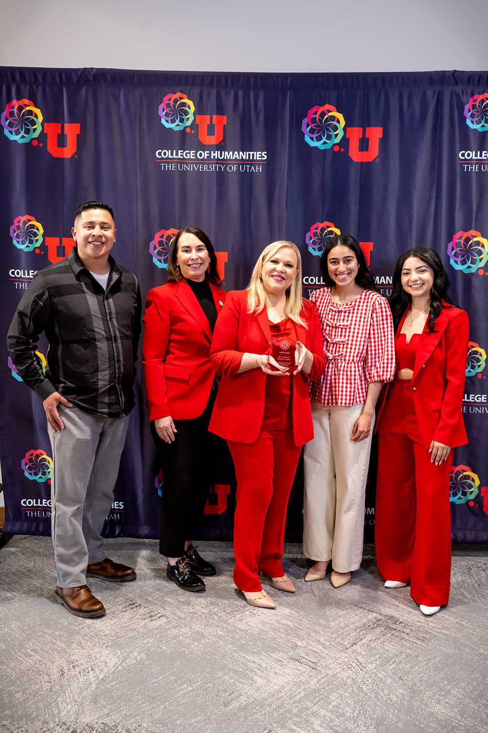 Dean Pillow, Holly Rowe, and students